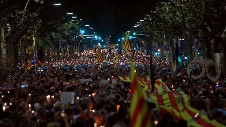 Sobre a prisão de dirigentes políticos e de membros do governo regional da Catalunha