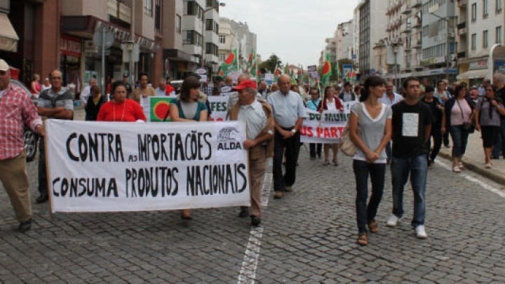 PCP solidário com agricultores em luta contra as medidas do Pacto de Agressão