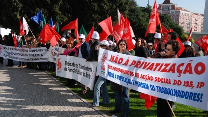 PCP expressa solidariedade com a luta dos trabalhadores das IPSS, Misericórdias e Cerci's