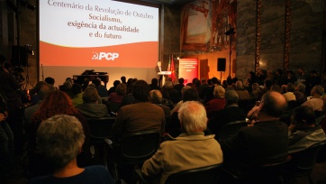 Apresentação do programa das Comemorações do Centenário da Revolução de Outubro