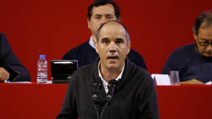 Assegurar o presente e o futuro às novas gerações