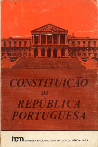 Capa da Constituio da Repblica, edio de 1976