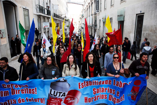 26 Marco, Manifestacao de Jovens Trabalhadores