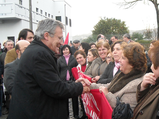 Com o PCP,  Lutar e Vencer