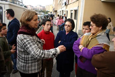 Visita ao Bairro Cal�ada, com Ilda Figueiredo