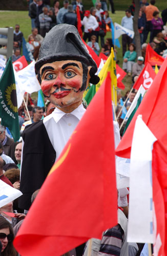 Marcha: Protesto, confianca e luta
