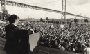 António Dias Lourenço, director do Avante!, intervém na Festa do Avante! de 1976, na FIL