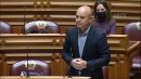 Porque é que o Governo não reforça as medidas de protecção social dos idosos?