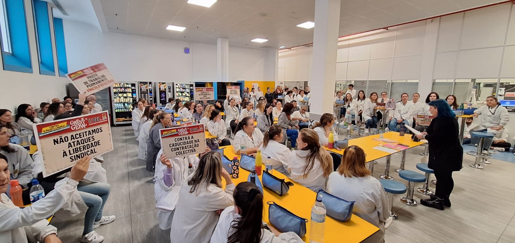 All for the General Strike - December 11