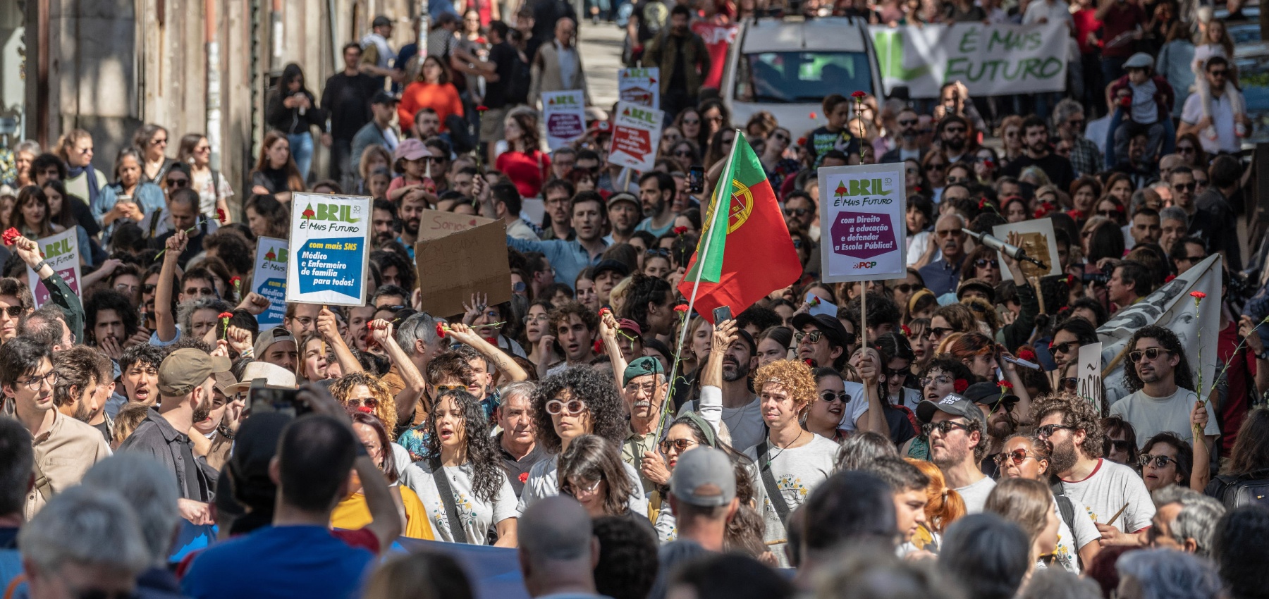 Comemorações populares do 49.º Aniversário do 25 de Abril