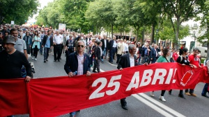 Desfile Popular comemorativo do 43.º aniversário do 25 de Abril