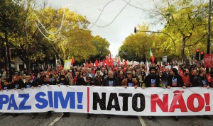 Manifestação «Paz Sim! NATO Não!», em Lisboa, 20 Novembro de 2010