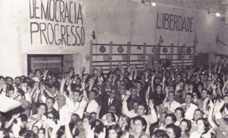 Comício da Oposição Democrática na Baixa da Banheira, em 1973