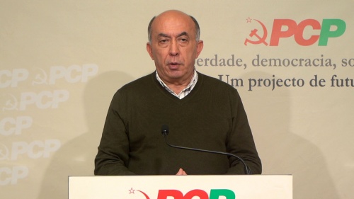 Reuniao Infarmed : Reunião do Infarmed dita se Governo alivia restrições esta ... : Apesar de julho ter sido um mês de aumento de casos e mortes, a previsão é de alívio de algumas restrições.