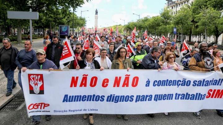 Aos trabalhadores da administração pública - 12 de Novembro é dia de luta