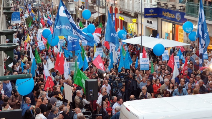 As cores da CDU inundam as ruas do Porto com confiança e orgulho