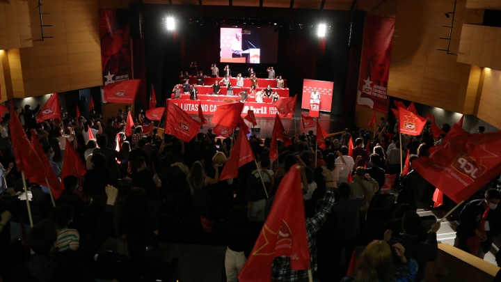«We can count on the Young Communists to affirm that the communist ideal has a future and that the Future has a Party»