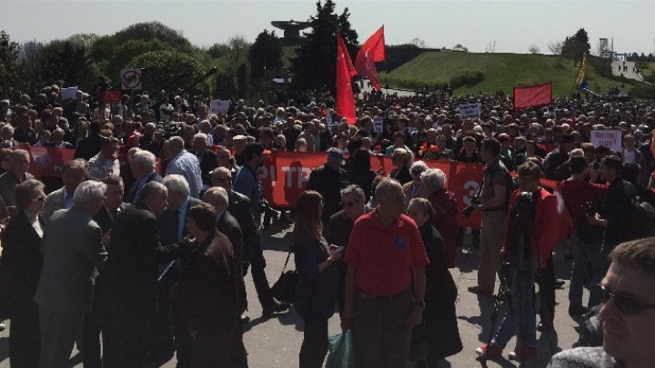  PCP present during May 1st. celebrations in Ukraine