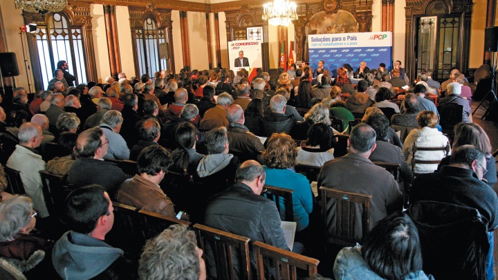 O Partido a discutir o Congresso