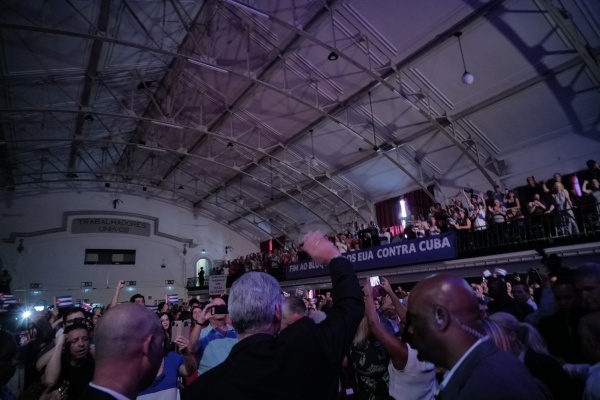Acto de solidariedade «Juntos por Cuba»