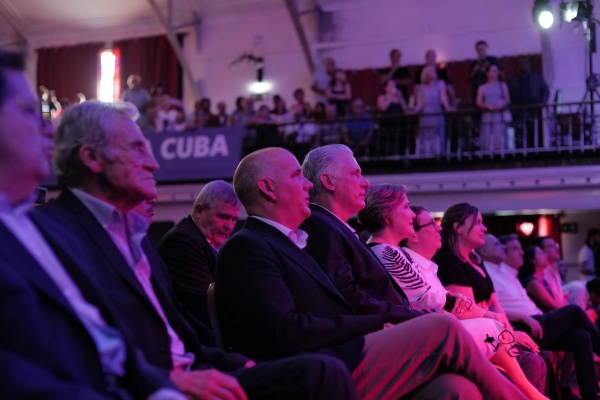 Acto de solidariedade «Juntos por Cuba»