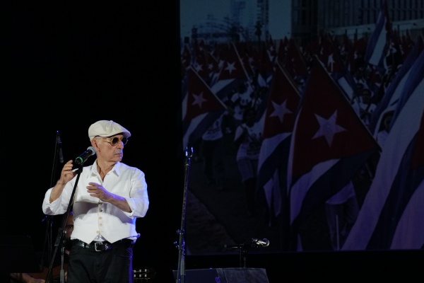Acto de solidariedade «Juntos por Cuba»