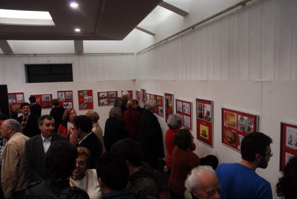 Exposição Internacional de Cartoon - Centro de Trabalho Vitória em Lisboa