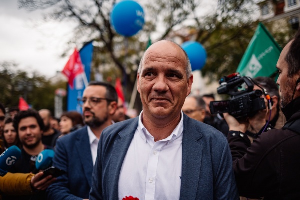 Comício CDU enche Rossio