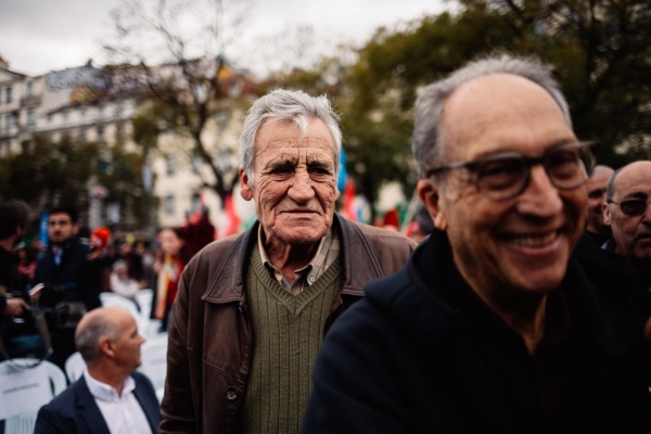 Comício CDU enche Rossio