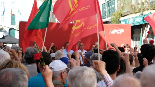 Comício em Almada