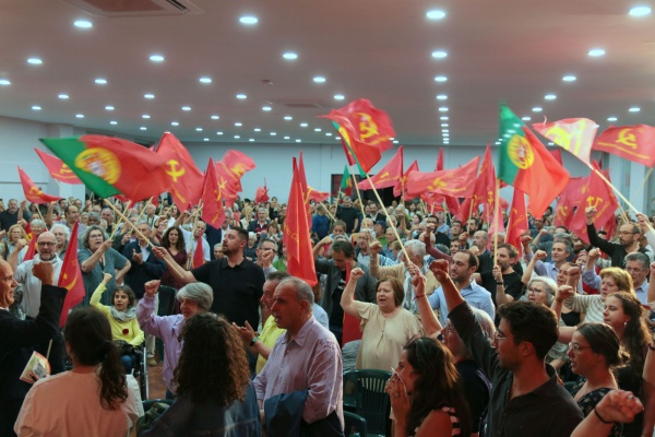 Comício em Queluz