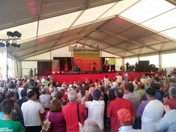 Comício «Mais espaço, mais Festa - Futuro com Abril - Avante com a campanha»