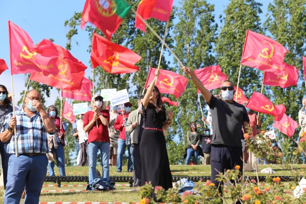 Comício «Nem um direito a menos. Confiança e luta por uma vida melhor»