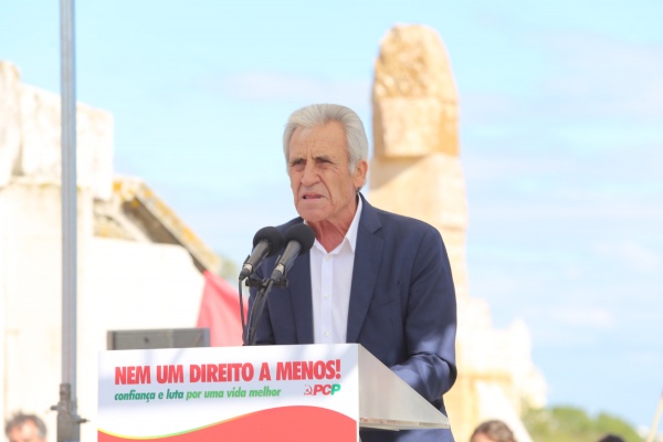 Comício «Nem um direito a menos. Confiança e luta por uma vida melhor»