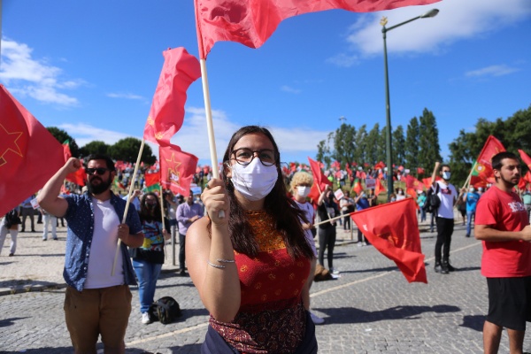Comício «Nem um direito a menos. Confiança e luta por uma vida melhor»