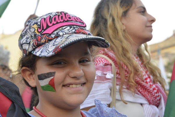 Concentração "Pela Paz no Médio Oriente! Pelos direitos do povo palestiniano"