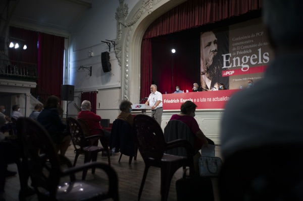 Conferência do PCP «Engels e a luta na actualidade pelo socialismo»
