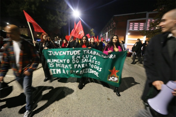 Conferência Nacional do PCP «Tomar a iniciativa. Reforçar o Partido. Responder às novas exigências»