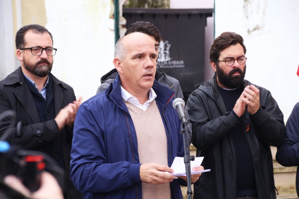 Contacto com população das Caldas da Rainha