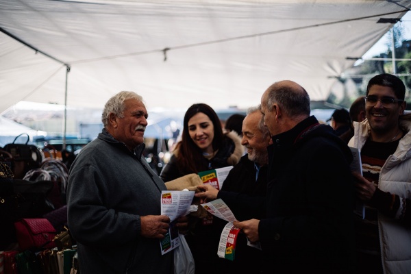 Contacto com a população na Feira da Malveira