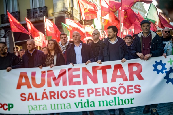 Desfile «Aumentar salários e pensões, para uma vida melhor», Lisboa