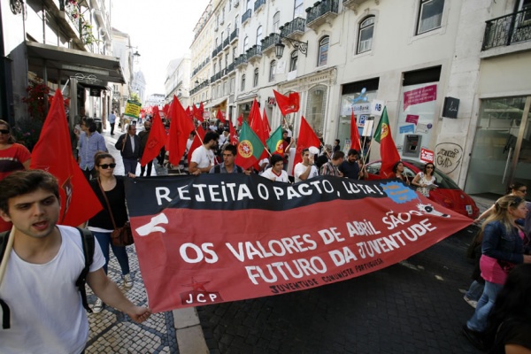Desfile-Comício do PCP "É tempo de dizer basta"