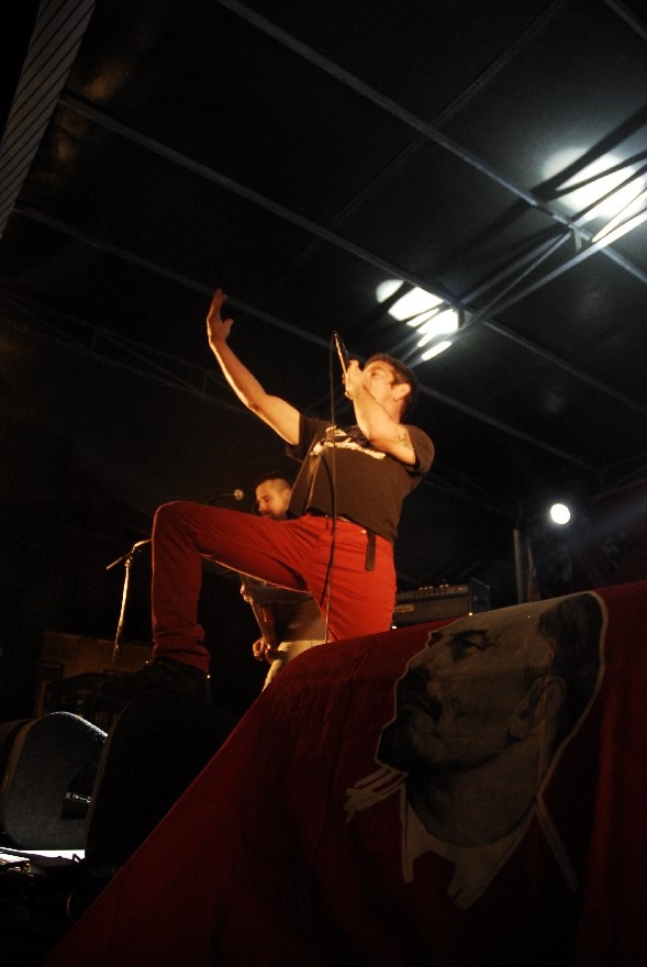 No âmbito do 9º Congresso da JCP realizou-se, em  Lisboa, um desfile que culminou num concerto, no Largo Camões, onde participar