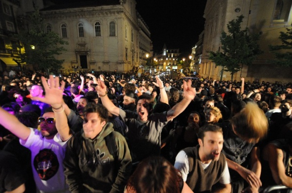 No âmbito do 9º Congresso da JCP realizou-se, em  Lisboa, um desfile que culminou num concerto, no Largo Camões, onde participar