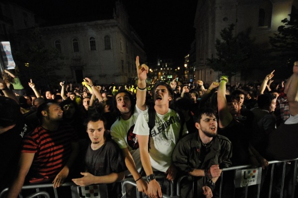 No âmbito do 9º Congresso da JCP realizou-se, em  Lisboa, um desfile que culminou num concerto, no Largo Camões, onde participar