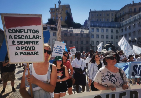 Desfile «Parar a guerra - Dar uma oportunidade à paz», Lisboa