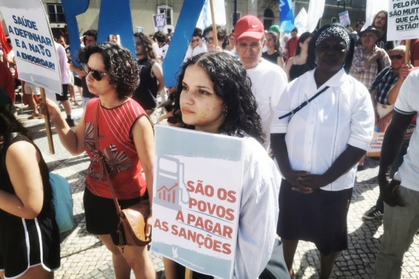 Desfile «Parar a guerra - Dar uma oportunidade à paz», Lisboa