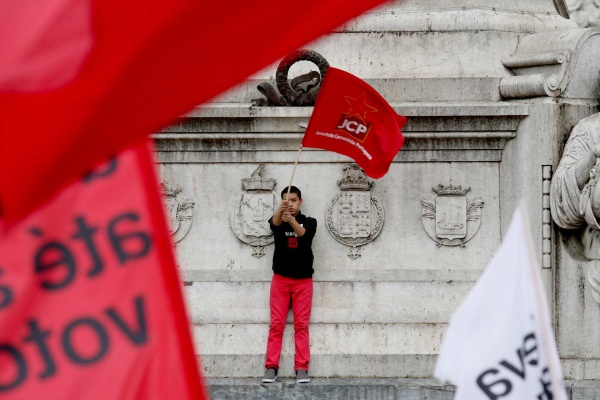 Desfile popular comemorativo do 41º aniversário do 25 de Abril