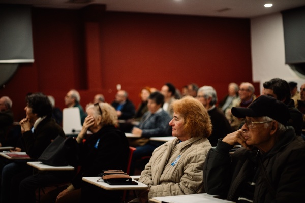 Encontro com pequenos agricultores em Silves