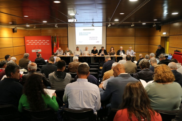 Encontro Nacional do PCP «Do papel e política do Estado aos meios necessários. Uma outra política de Protecção Civil»
